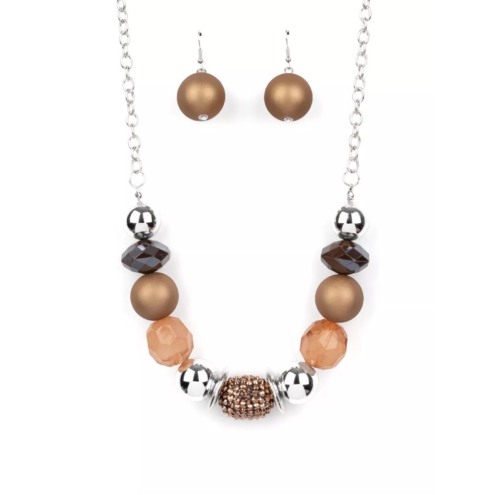 Paparazzi A Warm Welcome Necklace and Earrings Set - Picture 2 of 5